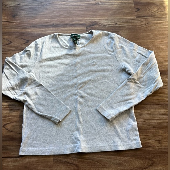 Grey long sleeve - Picture 1 of 2